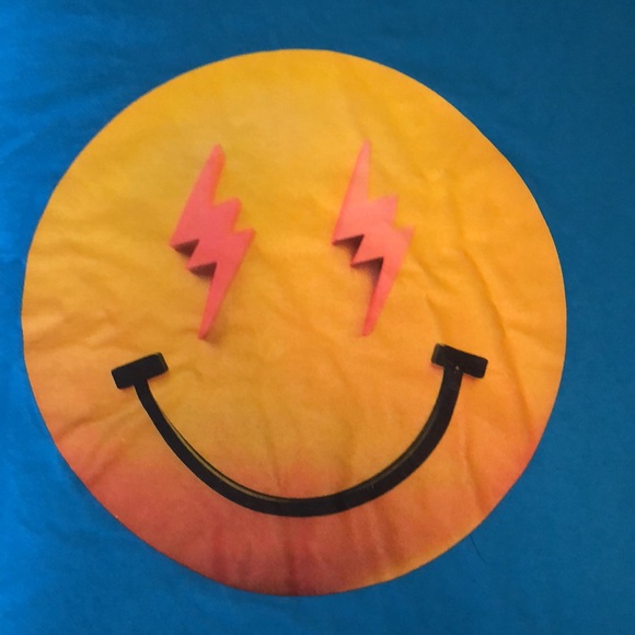 J Balvin Concert Tee Shirt - Picture 2 of 13